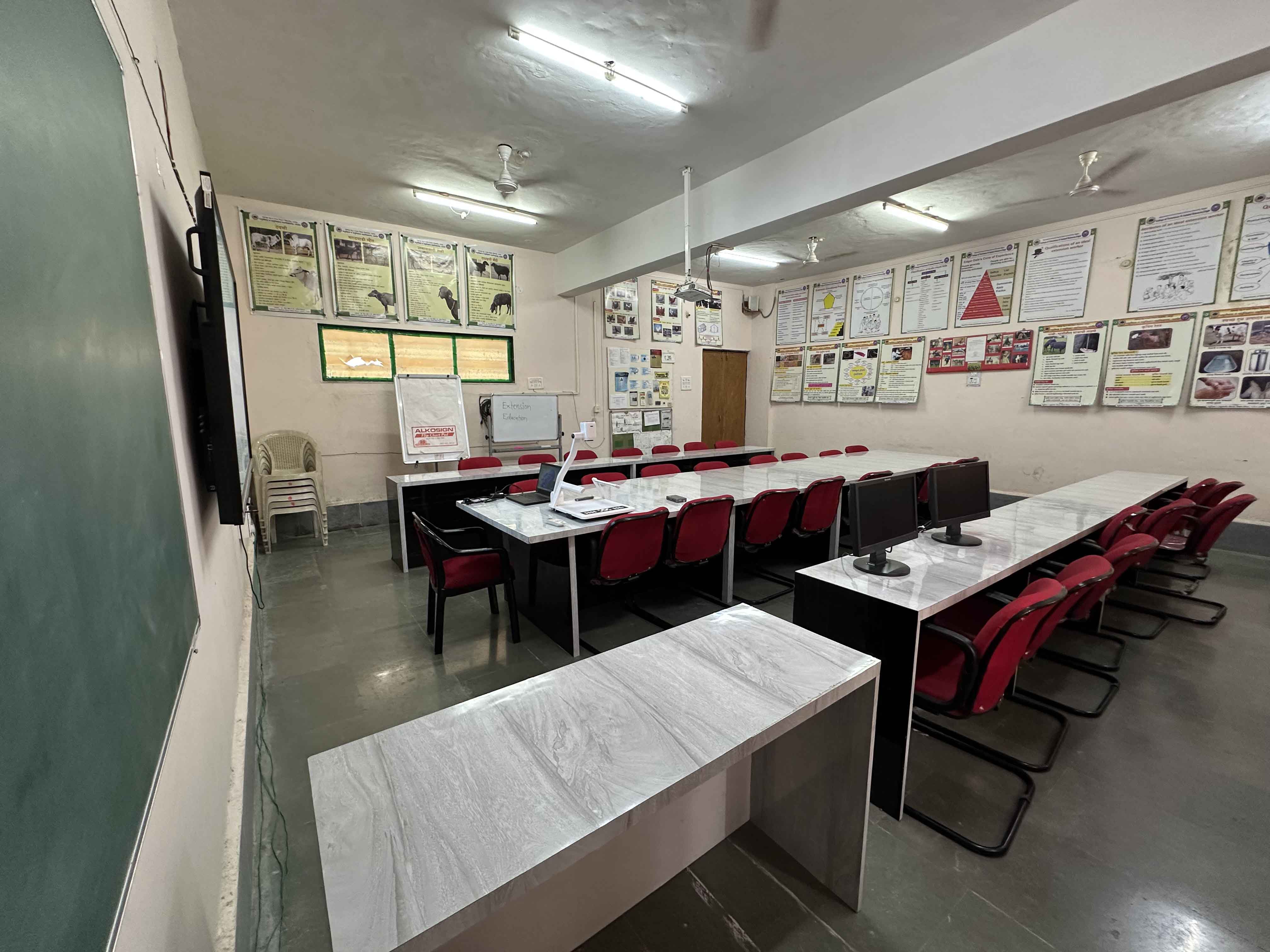 Extension Department Group Discussion cum Seminar Room2